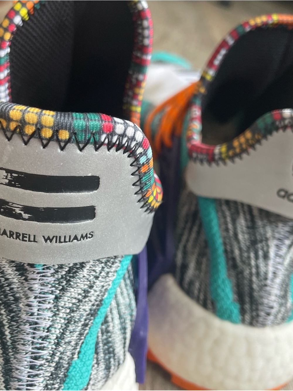Size 10.5 - Adidas X Pharrell Williams Hu Race NMD Solar Pack Orange Aqua BB9528 - Picture 10 of 16